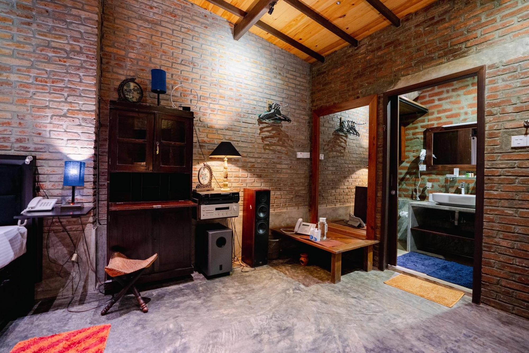 Aayu Hanthana Boutique Hotel Канди Экстерьер фото