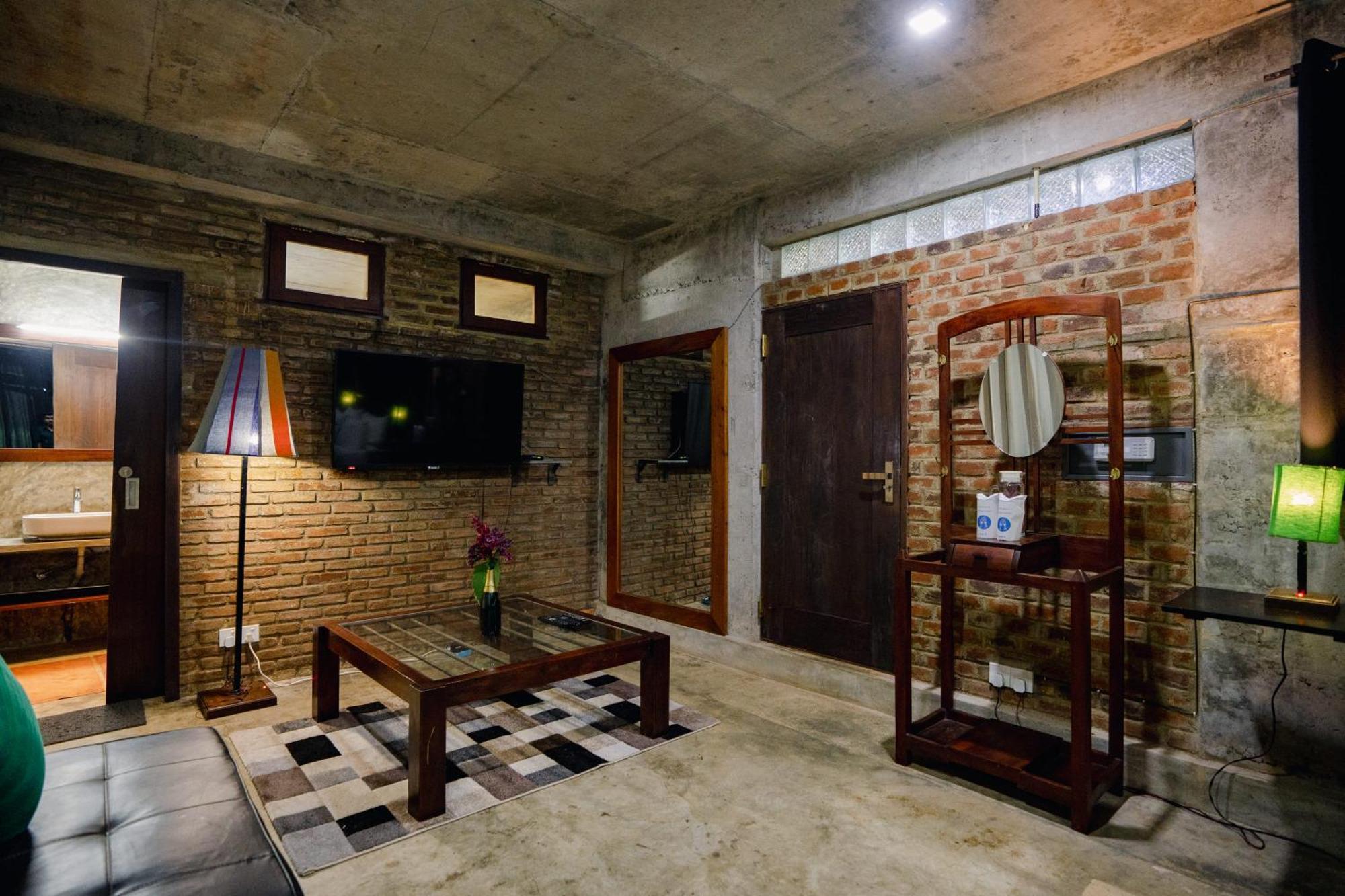 Aayu Hanthana Boutique Hotel Канди Экстерьер фото